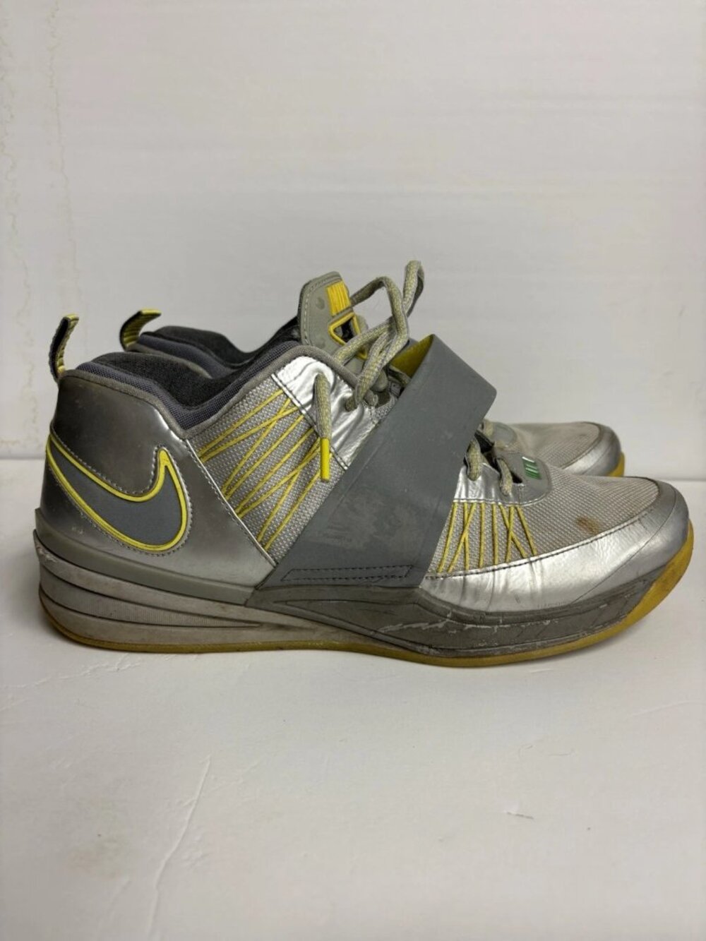 WORN Nike Zoom Revis ‘Oregon Ducks’ Sample PE Size 12.5 NO BOX